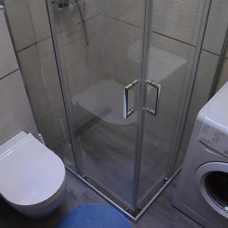 Luxurious Majda, 2 Bathrooms And Free Parking Apartman