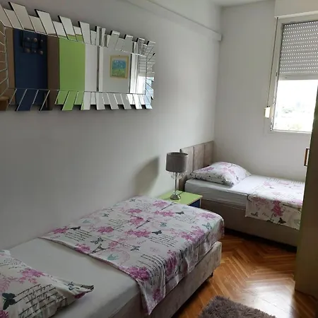 アパート Luxurious Majda, 2 Bathrooms And Free Parking