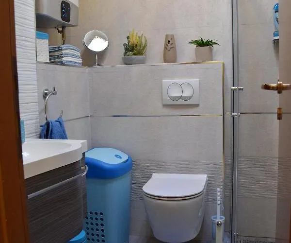 Lägenhet Luxurious Majda, 2 Bathrooms And Free Parking *