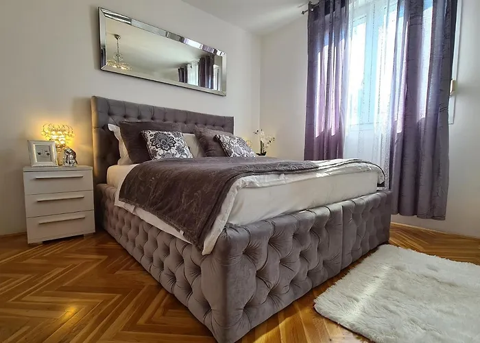 Luxurious Majda, 2 Bathrooms And Free Parking Lägenhet Split