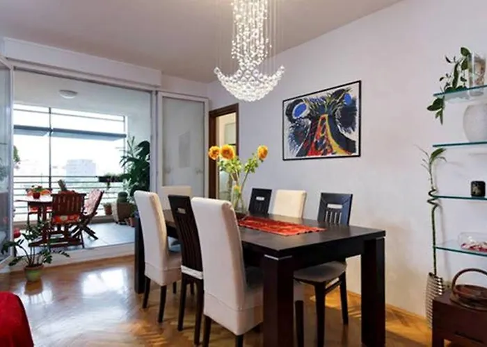 Lägenhet Luxurious Majda, 2 Bathrooms And Free Parking