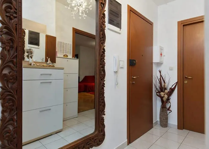 Lägenhet Luxurious Majda, 2 Bathrooms And Free Parking *