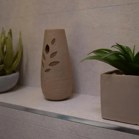 Διαμέρισμα Luxurious Majda, 2 Bathrooms And Free Parking