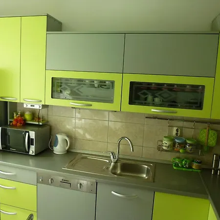 Luxurious Majda, 2 Bathrooms And Free Parking Apartment *