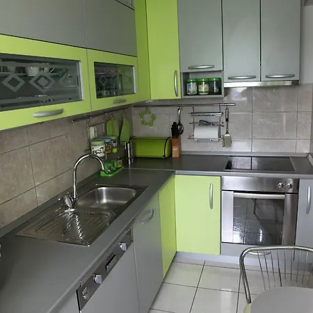 Luxurious Majda, 2 Bathrooms And Free Parking Daire