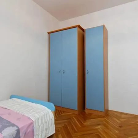 Daire Luxurious Majda, 2 Bathrooms And Free Parking Split